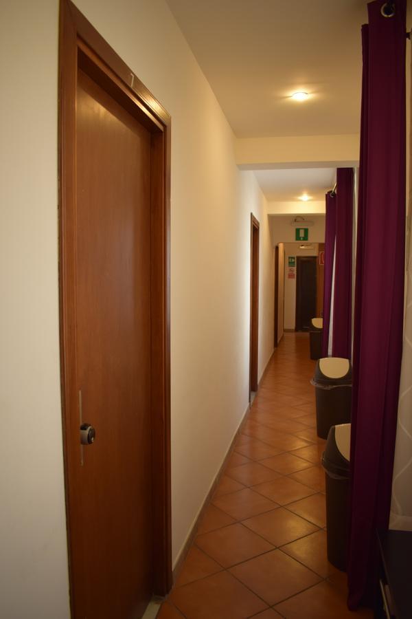 Sandy Hotel Roma Exterior foto